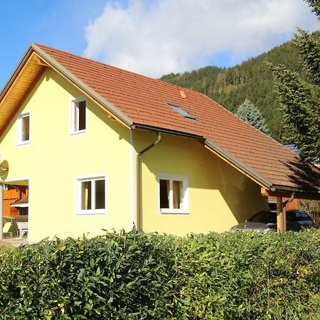 Narrenhaus Villa Fohnsdorf Bagian luar foto